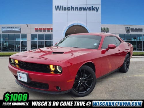 2016 Dodge Challenger SXT