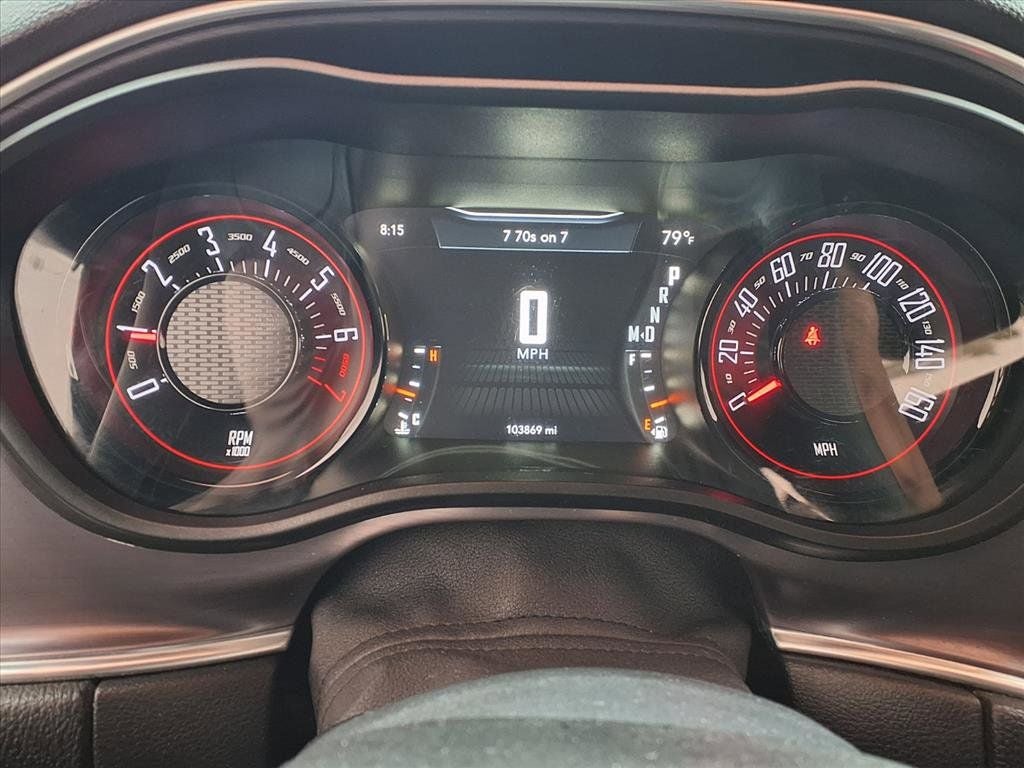 2016 Dodge Challenger SXT