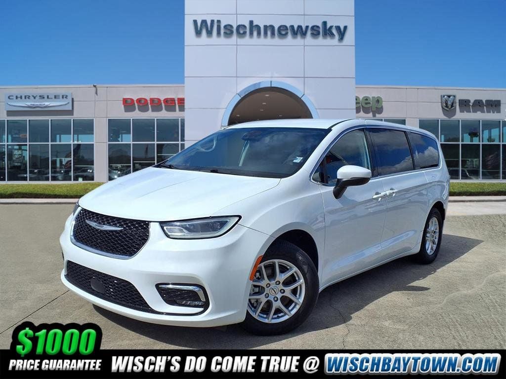 2023 Chrysler Pacifica Touring L