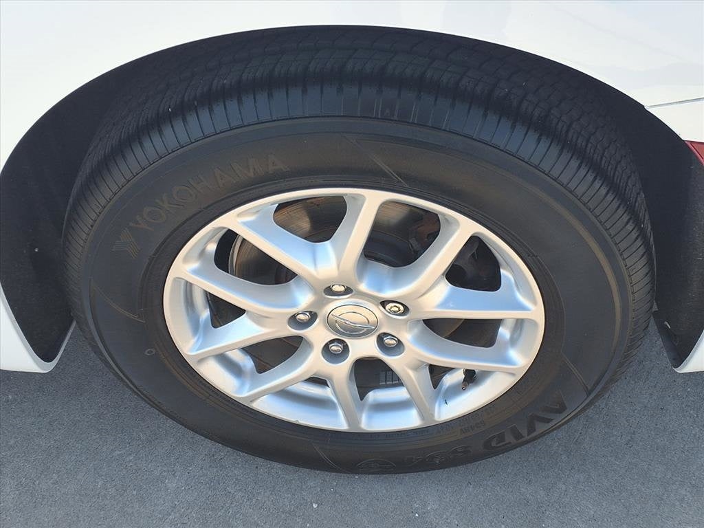 2020 Chrysler Voyager LX