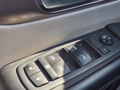 2020 Chrysler Voyager LX