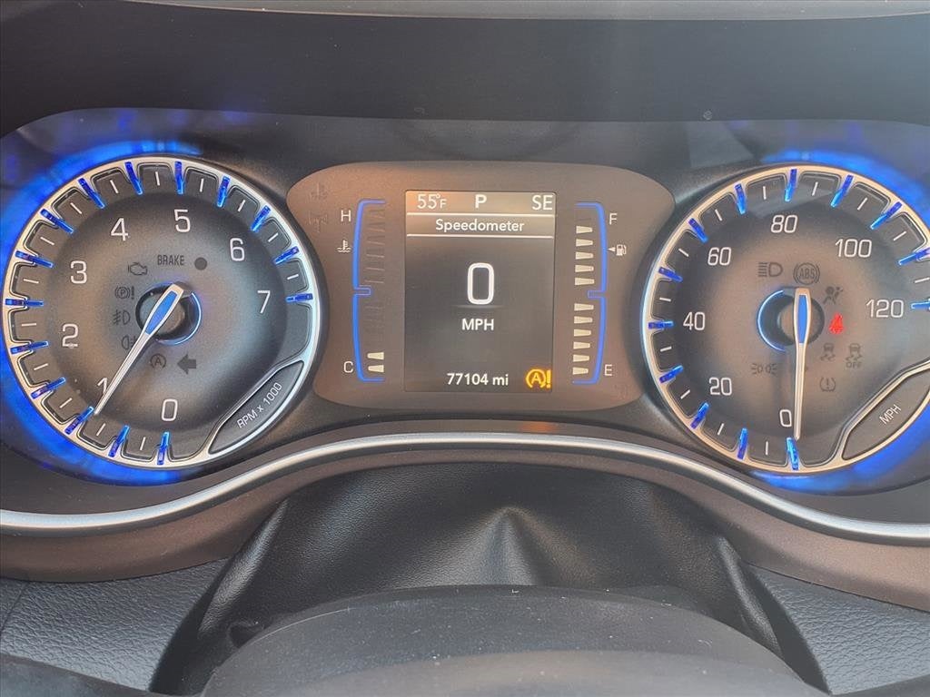 2020 Chrysler Voyager LX