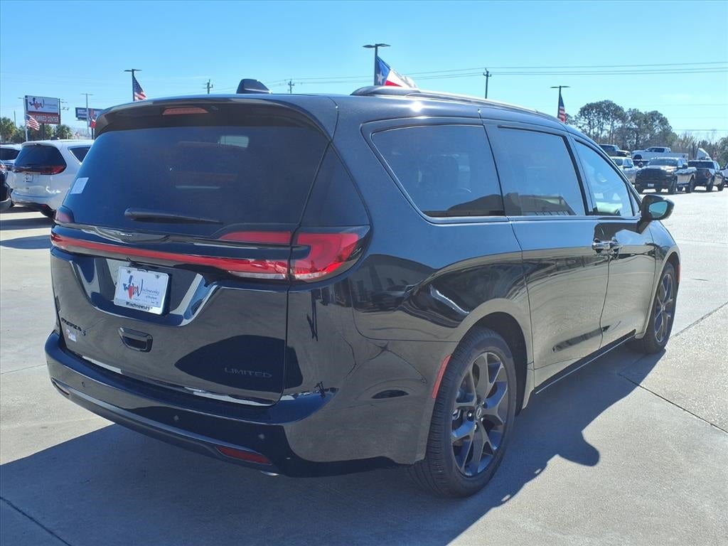 2026 Chrysler Pacifica Limited