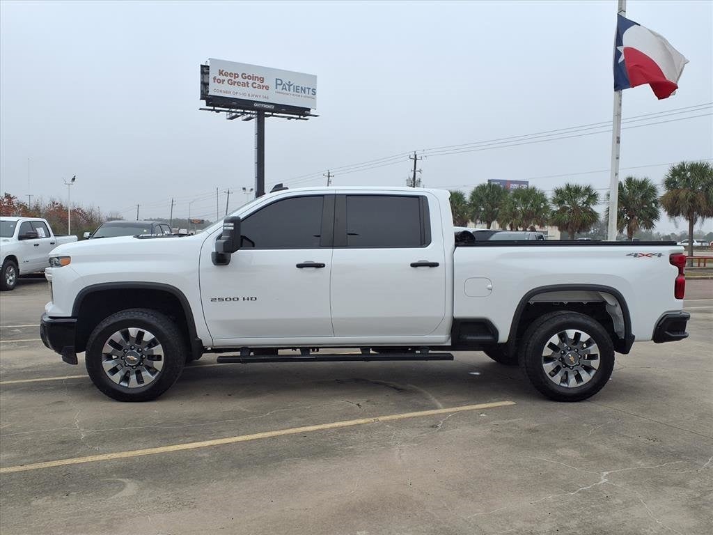 2024 Chevrolet Silverado 2500HD Custom