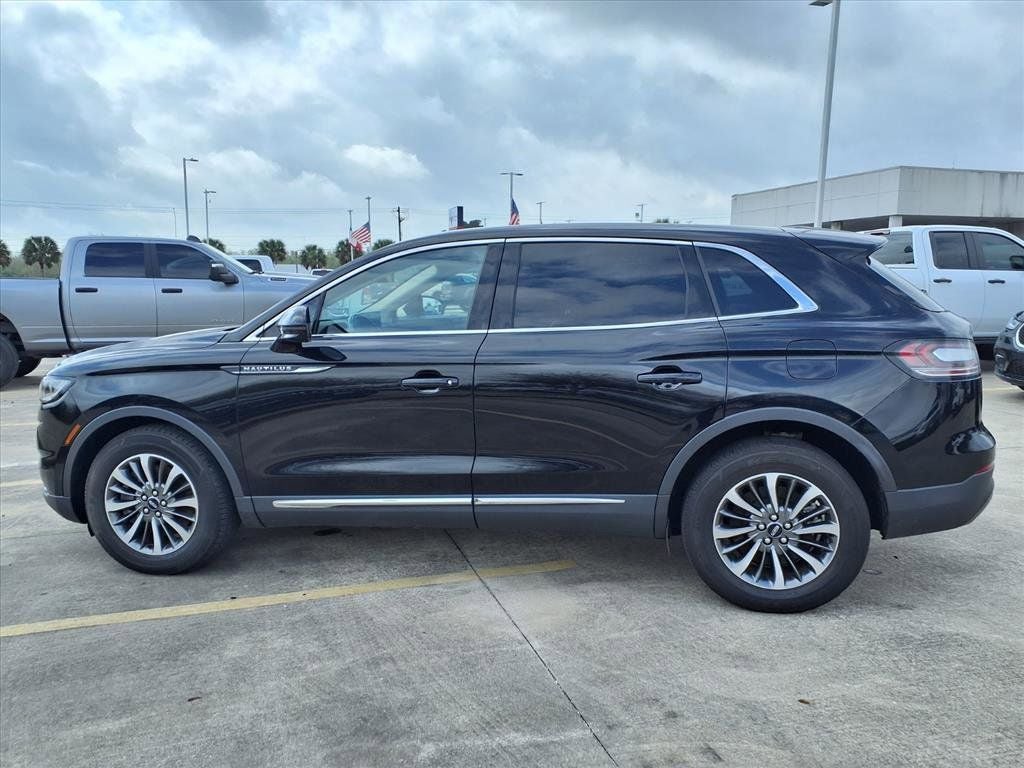 2022 Lincoln Nautilus Reserve