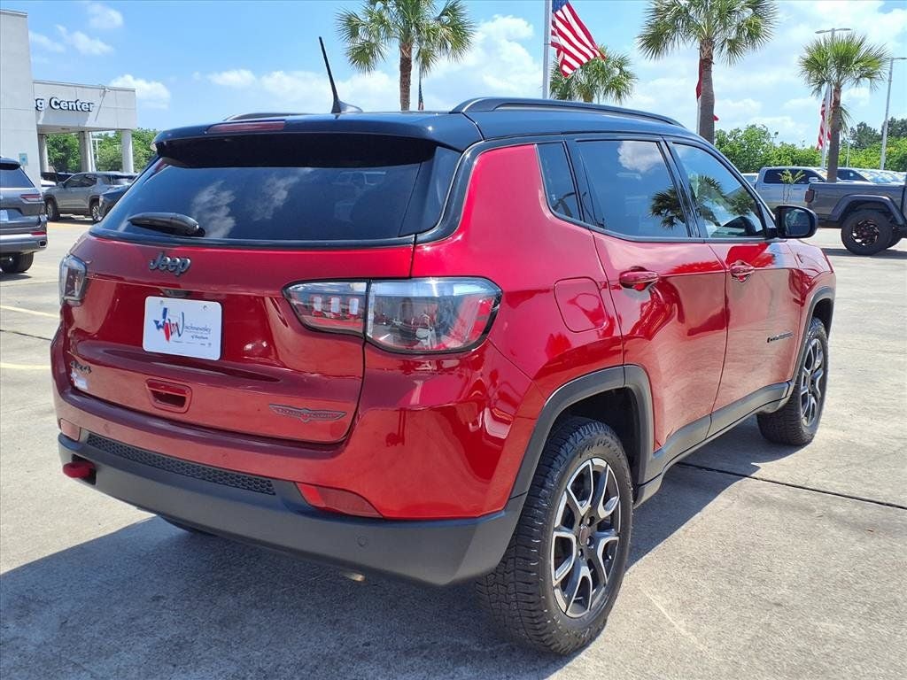 2025 Jeep Compass Trailhawk