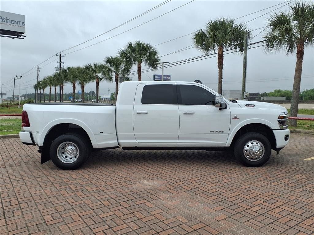 2026 RAM 3500 Limited