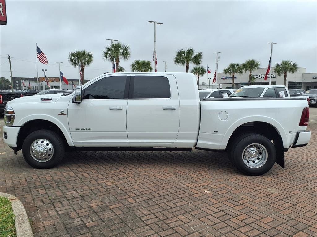 2026 RAM 3500 Limited