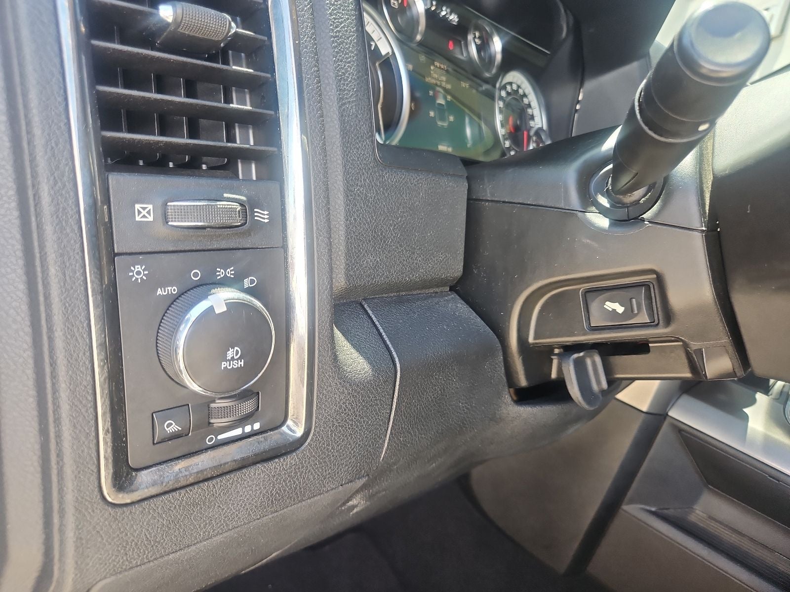 2017 RAM 1500 Sport