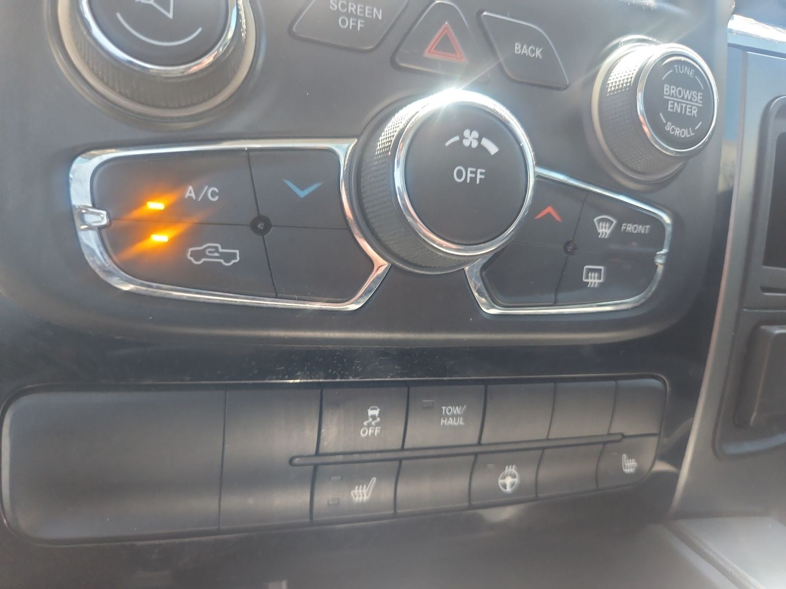 2017 RAM 1500 Sport