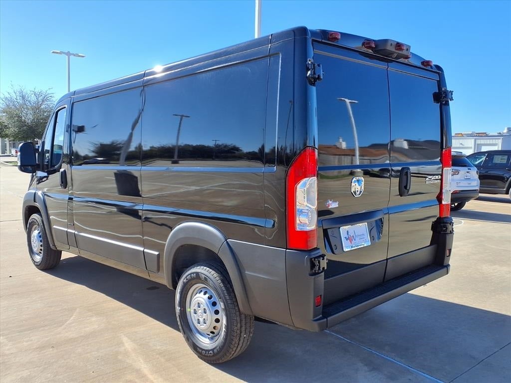 2026 RAM ProMaster 2500 Base