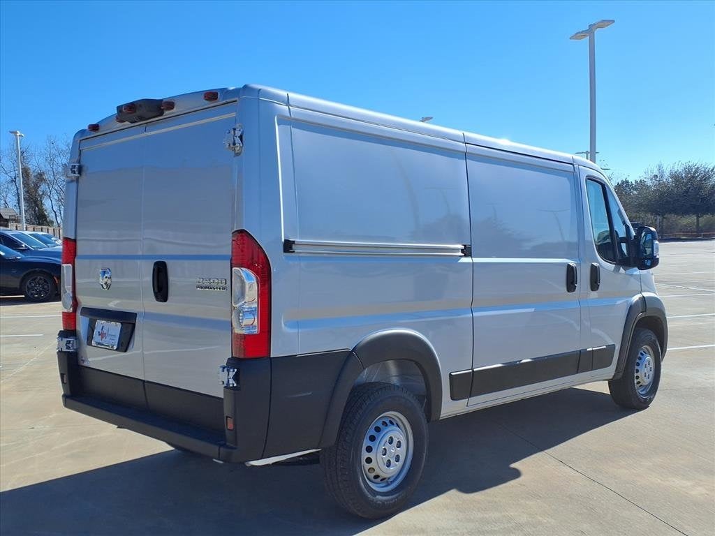 2026 RAM ProMaster 2500 Base
