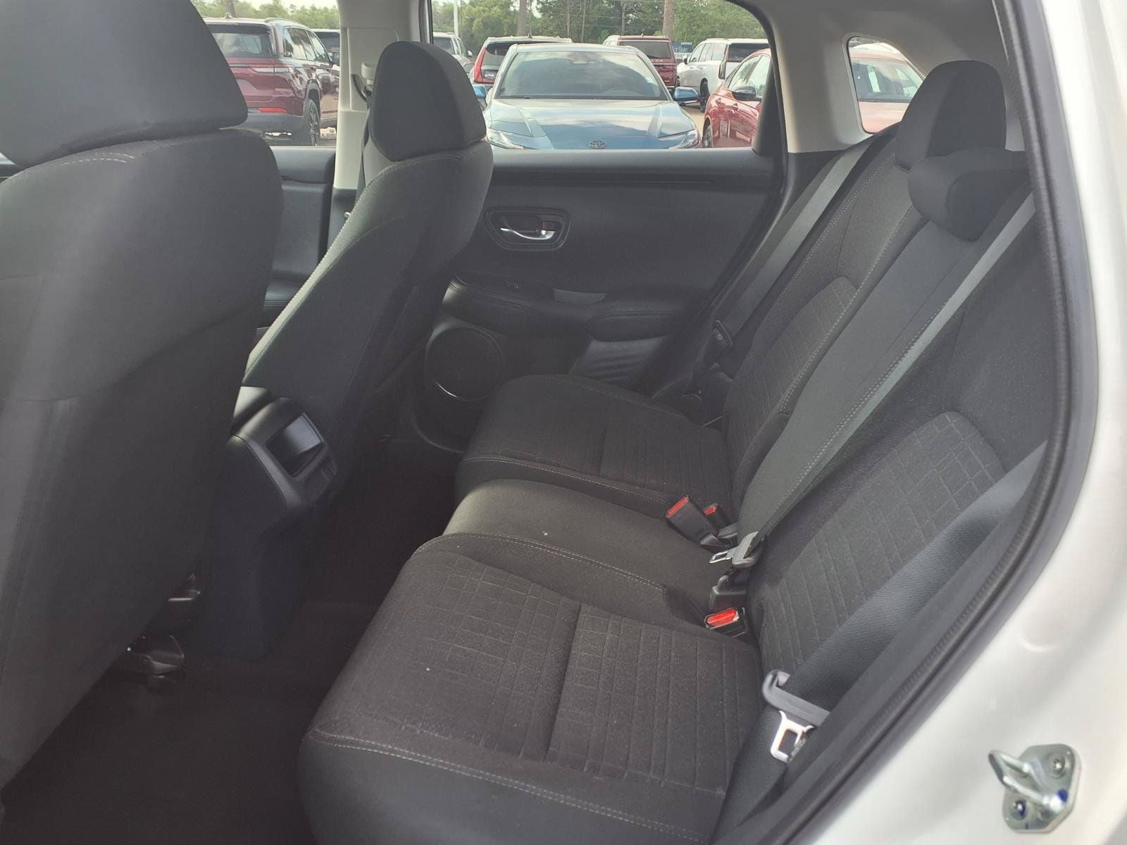 2025 Honda HR-V LX
