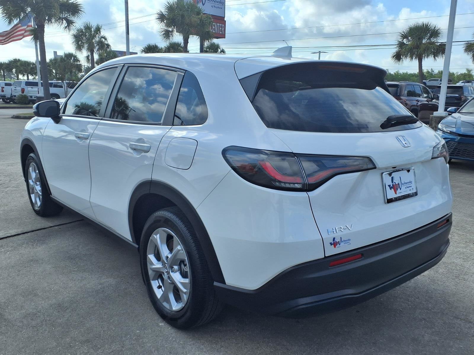 2025 Honda HR-V LX