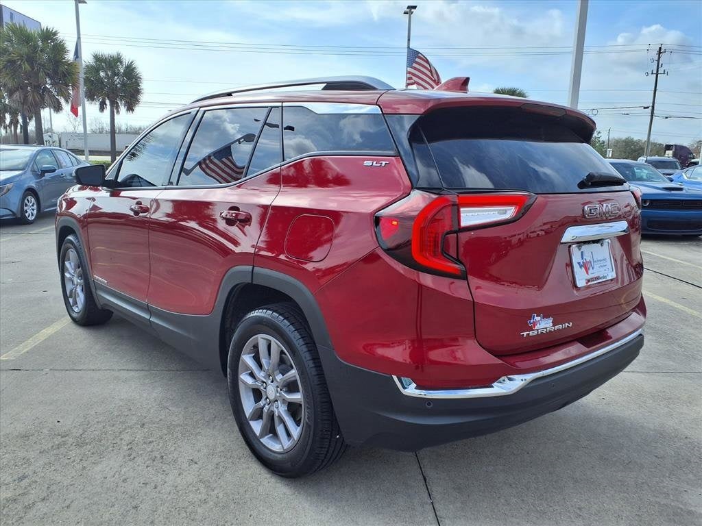 2023 GMC Terrain SLT