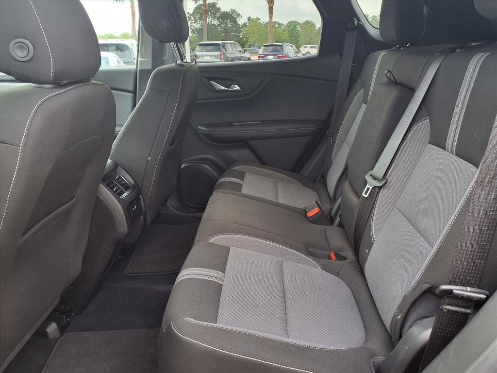 2025 Chevrolet Blazer LT