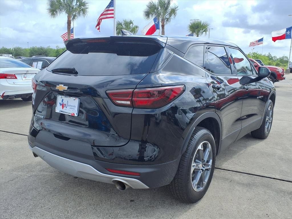 2025 Chevrolet Blazer LT