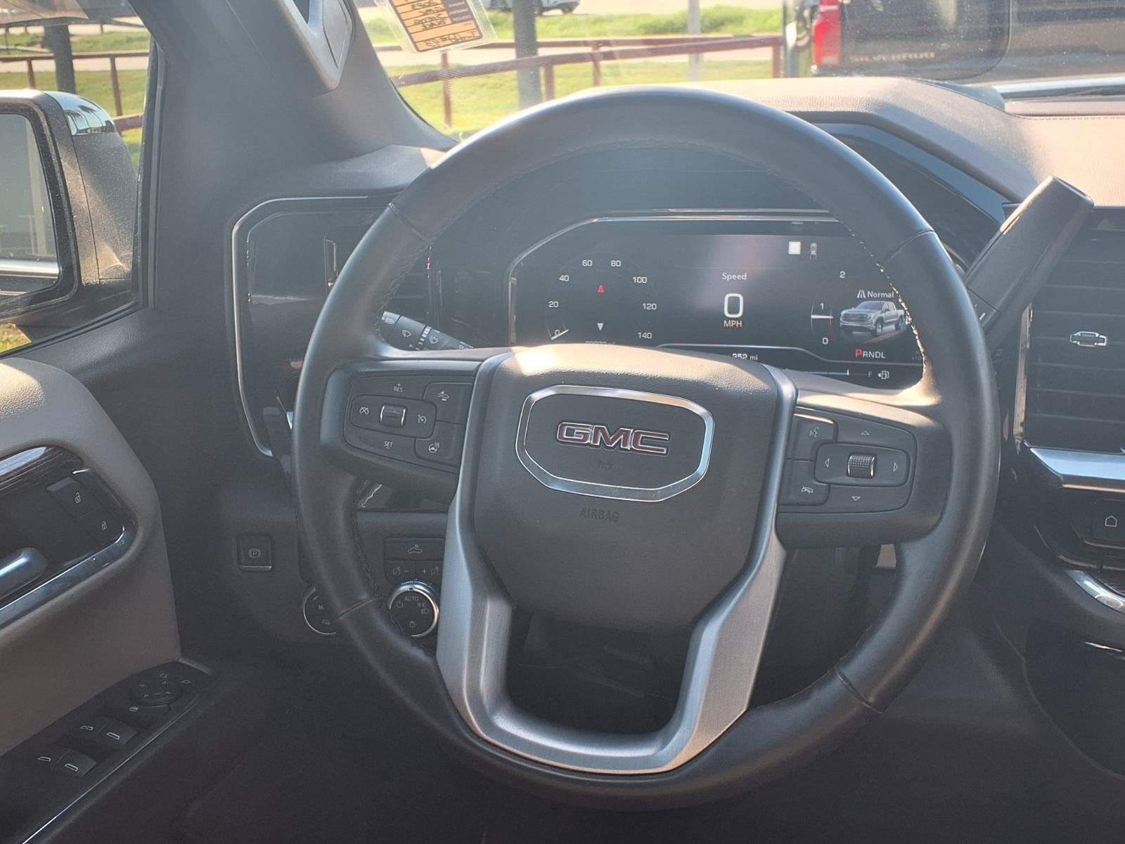 2023 GMC Sierra 1500 SLE