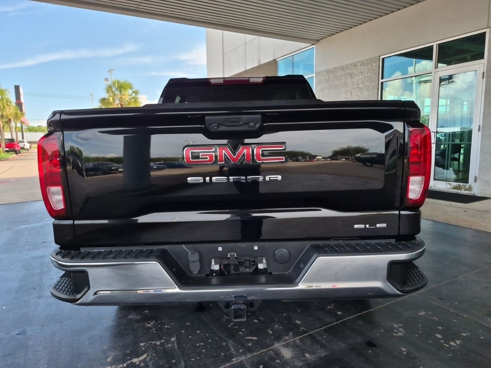 2023 GMC Sierra 1500 SLE