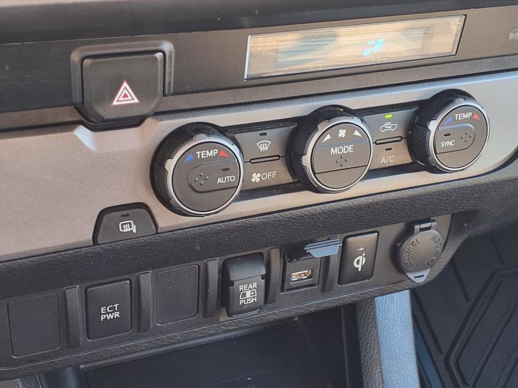 2022 Toyota Tacoma TRD Off-Road V6