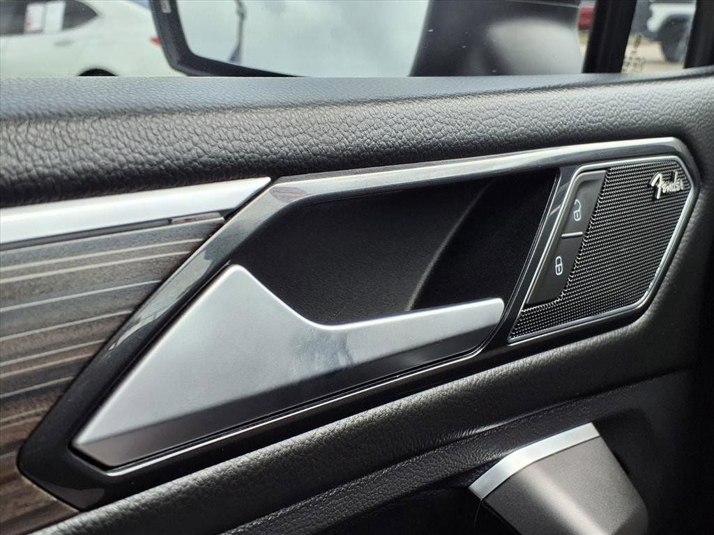 2022 Volkswagen Tiguan 2.0T SEL R-Line