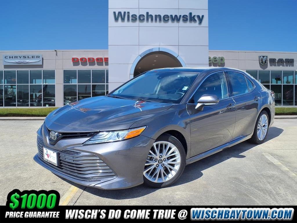 2019 Toyota Camry XLE