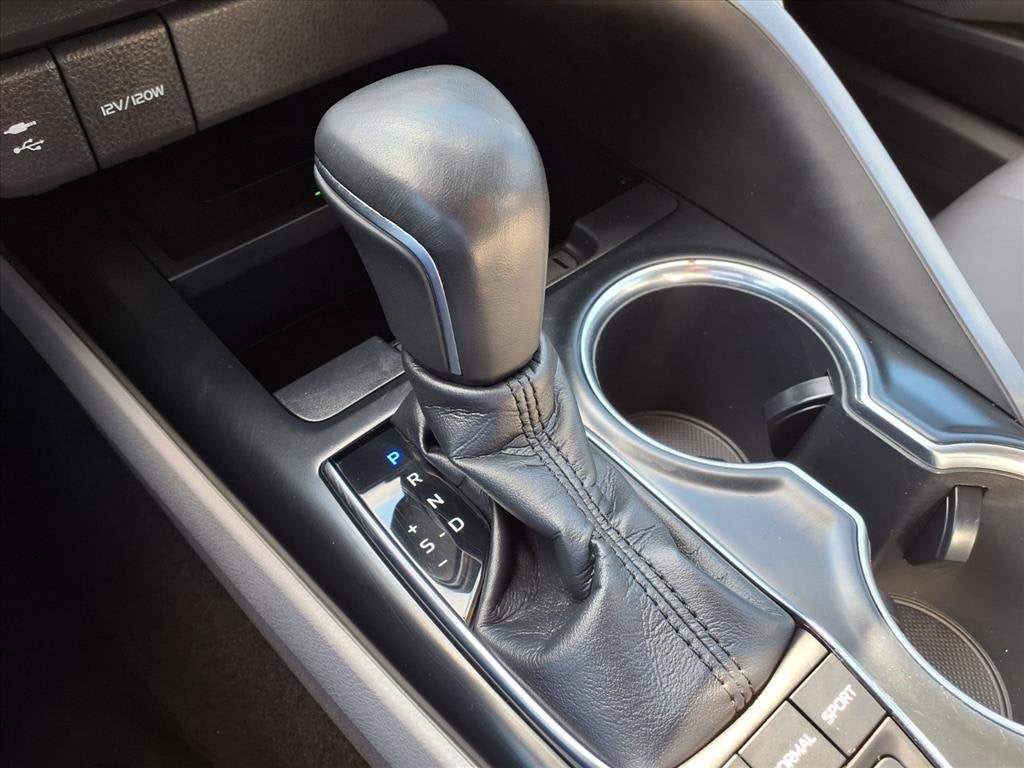 2019 Toyota Camry XLE