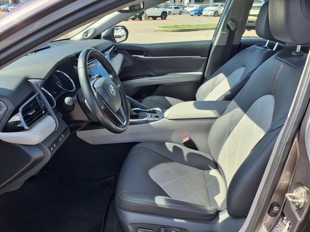 2019 Toyota Camry XLE