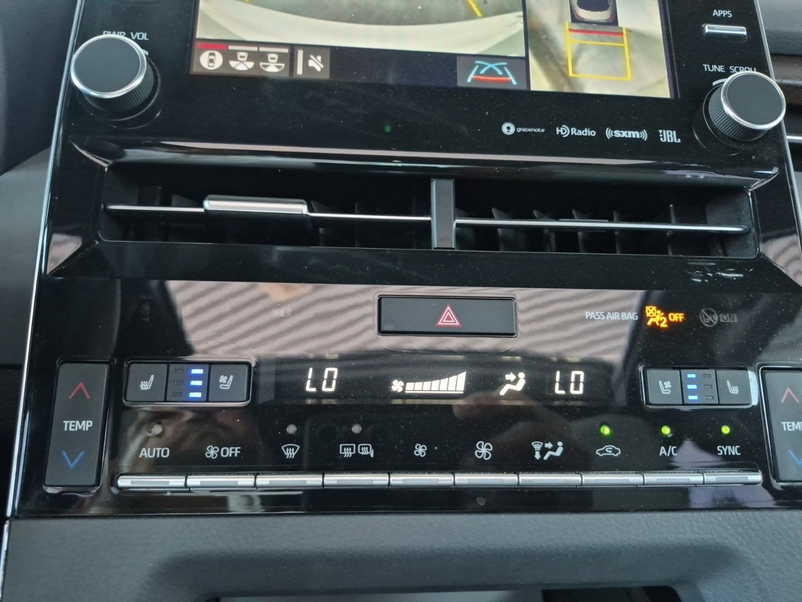 2021 Toyota Avalon Hybrid Limited