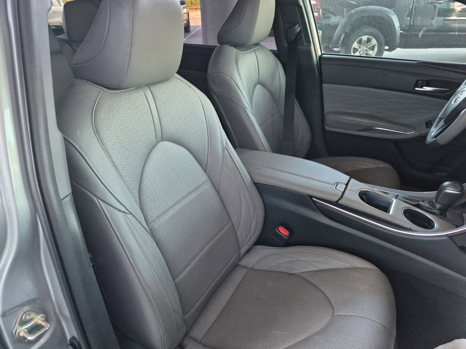 2021 Toyota Avalon Hybrid Limited