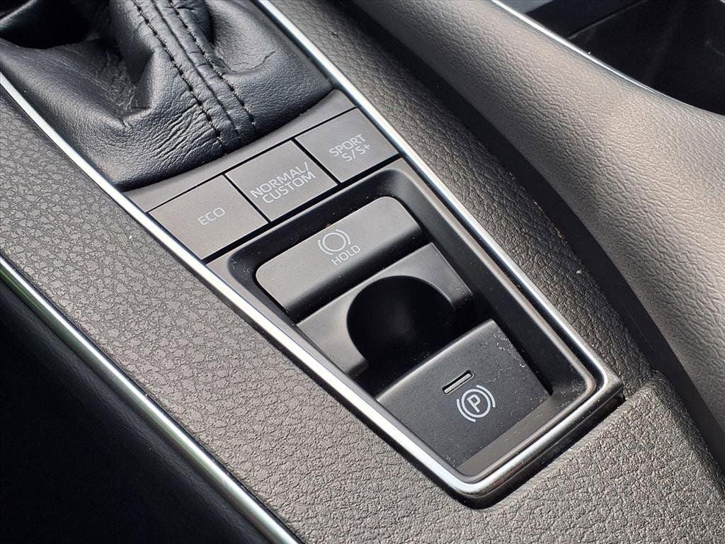 2020 Toyota Avalon Touring