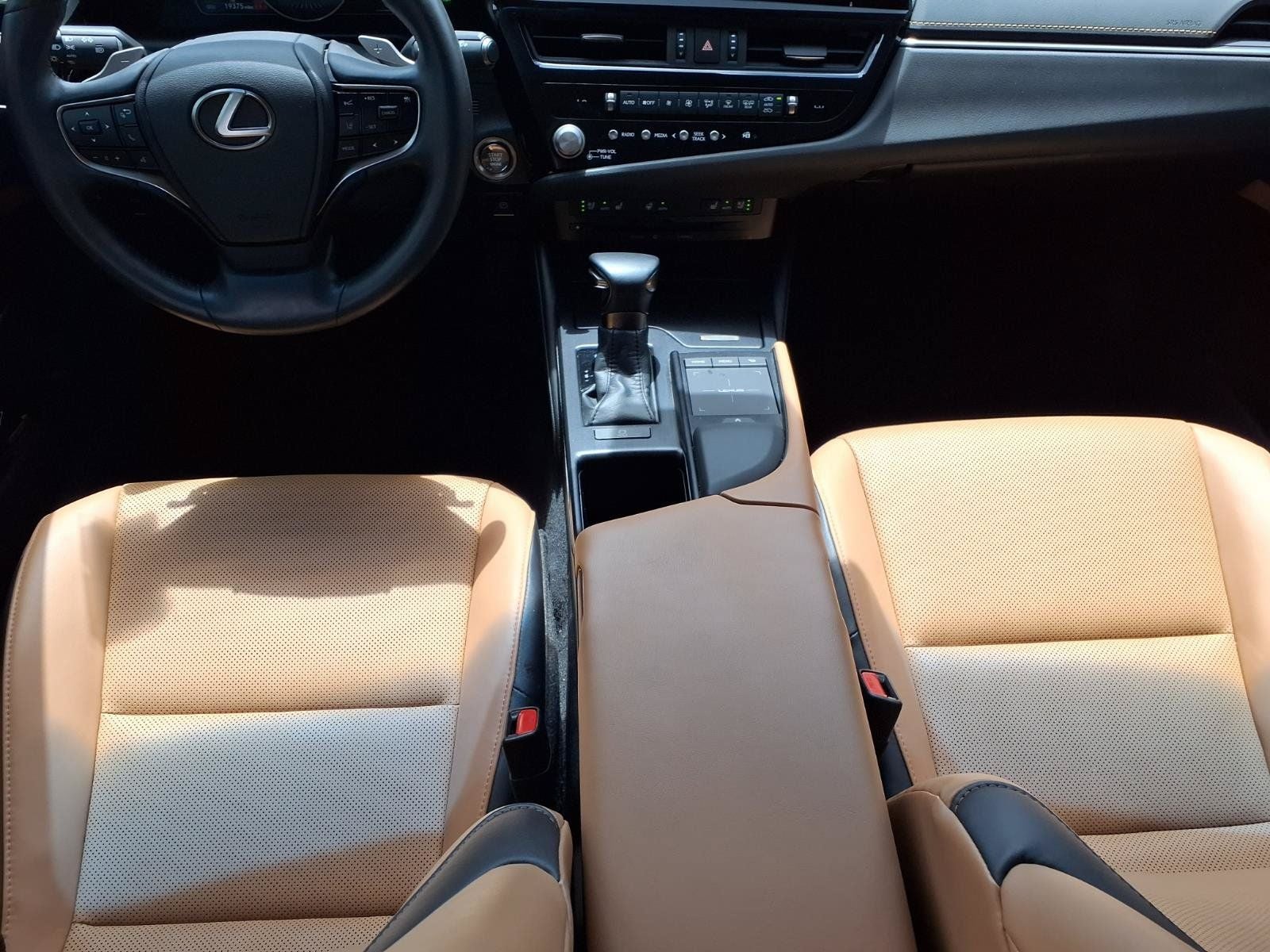 2022 Lexus ES 350