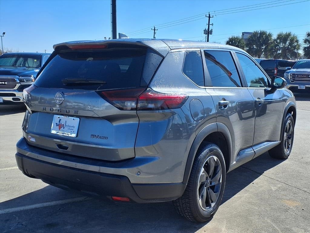 2024 Nissan Rogue SV
