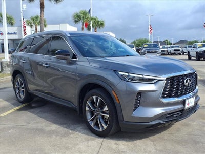 2023 INFINITI QX60 LUXE