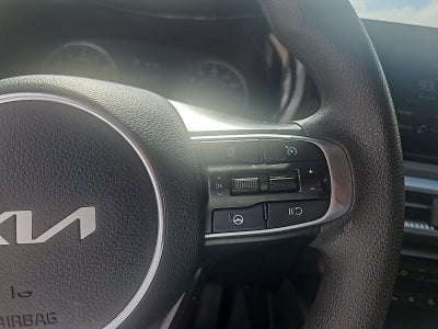 2022 Kia K5 LXS