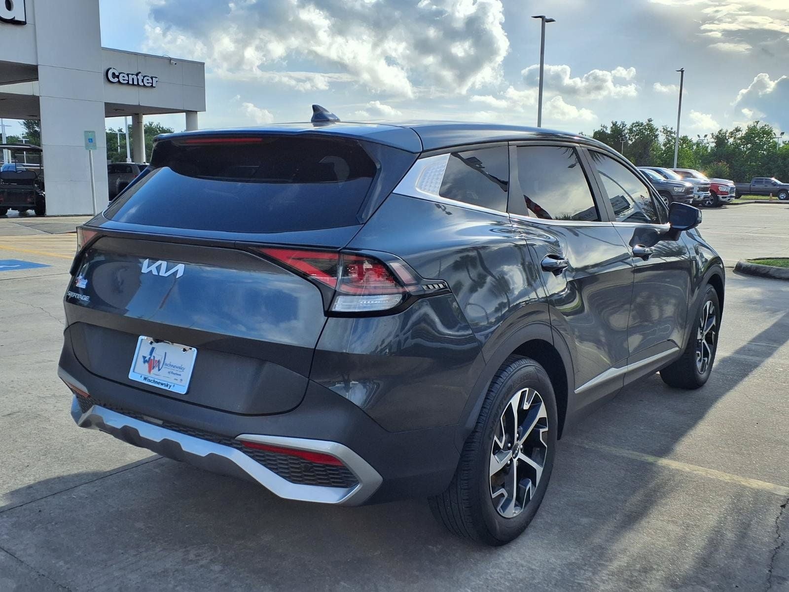 2023 Kia Sportage EX