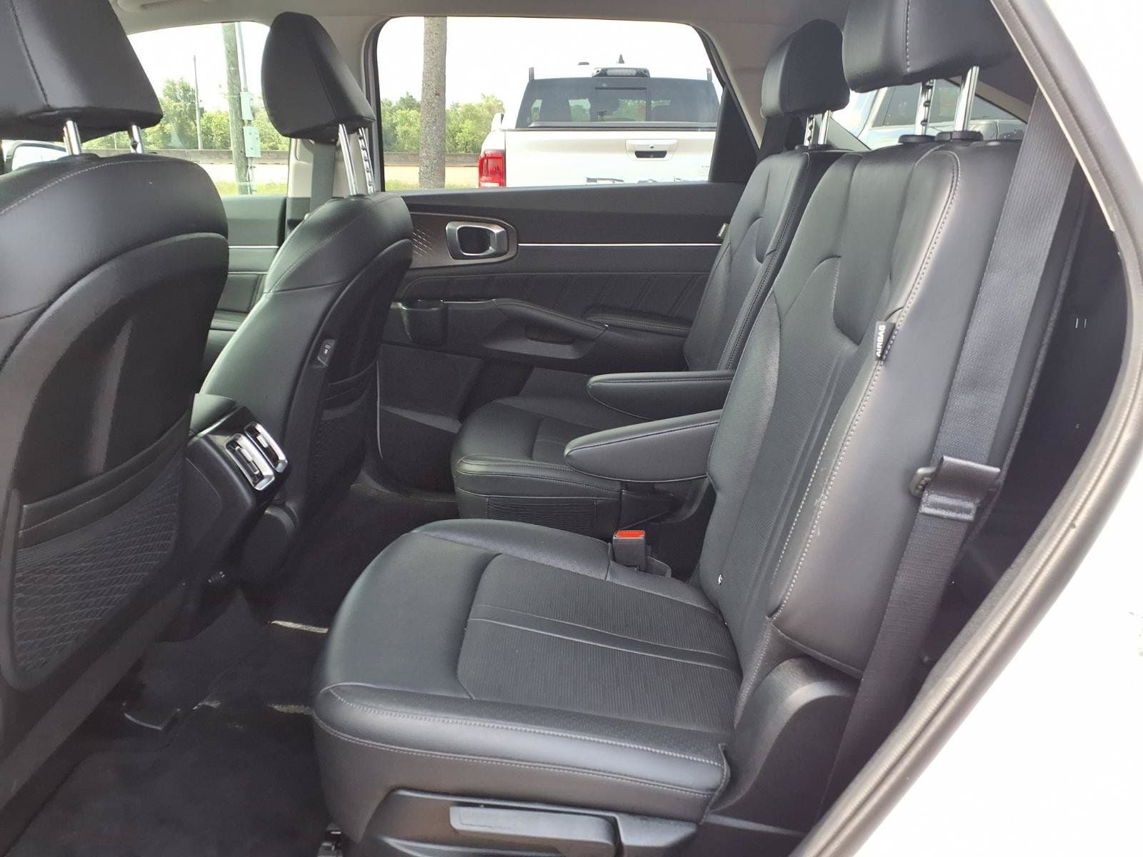 2025 Kia Sorento SX