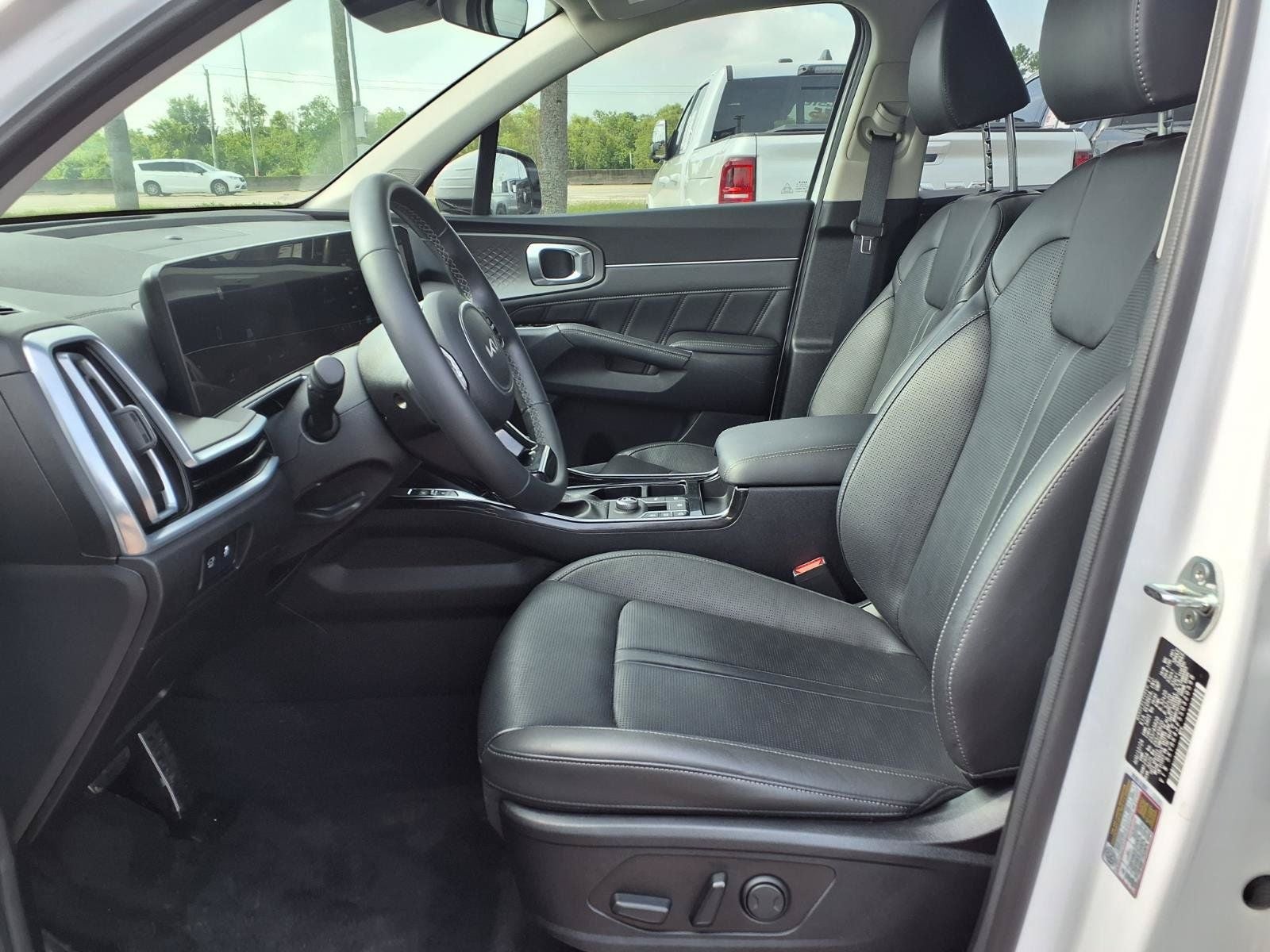2025 Kia Sorento SX