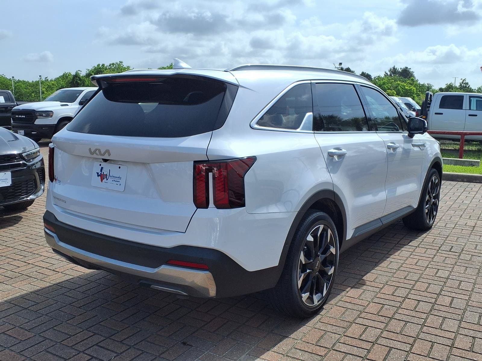 2025 Kia Sorento SX