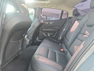2024 Volvo S60 B5 Plus Dark Theme