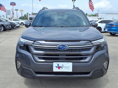 2025 Subaru Forester Premium