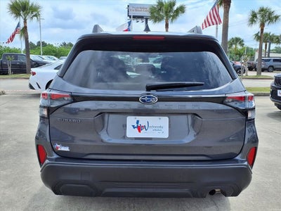 2025 Subaru Forester Premium