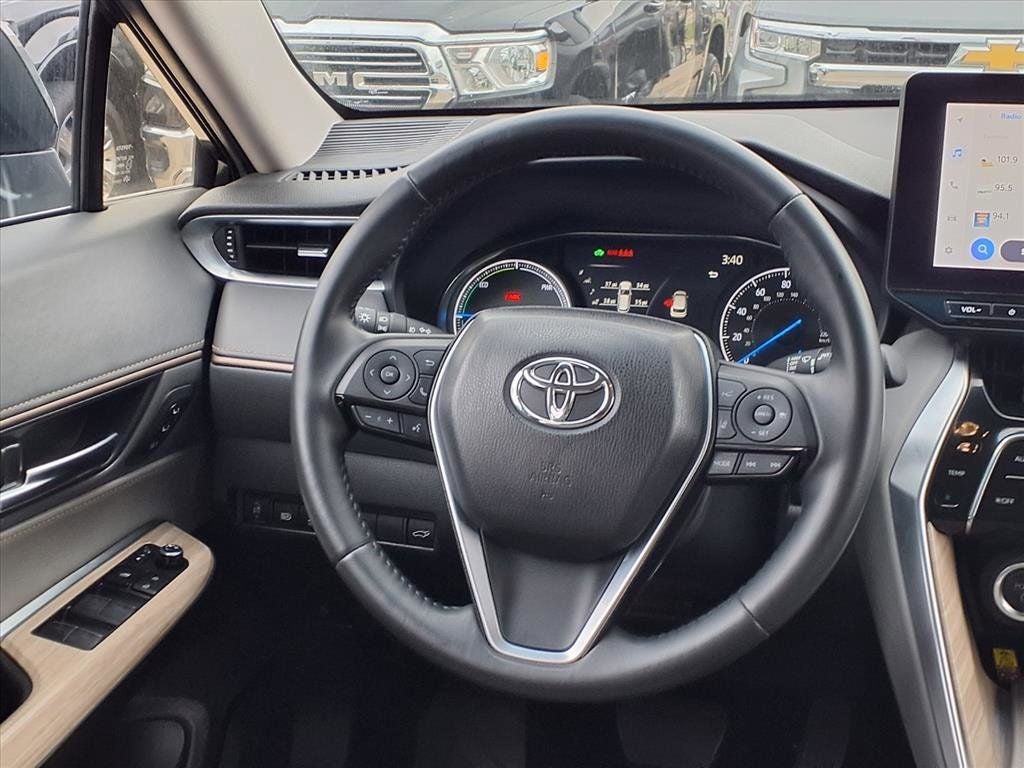 2024 Toyota Venza XLE