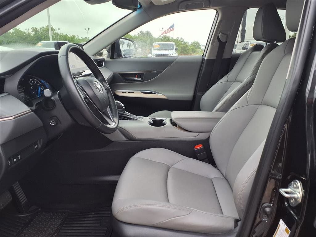 2024 Toyota Venza XLE