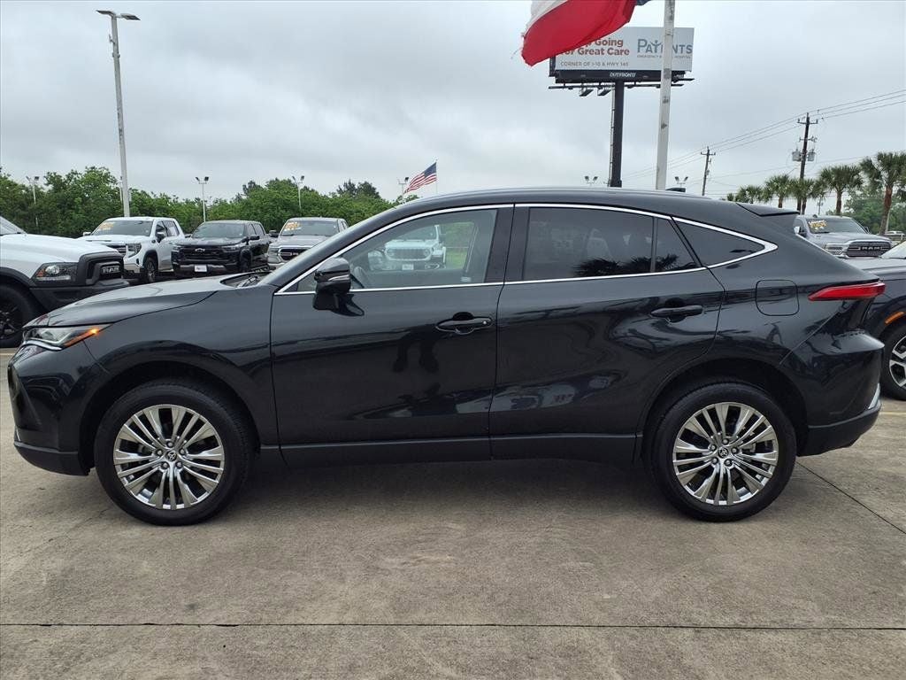 2024 Toyota Venza XLE