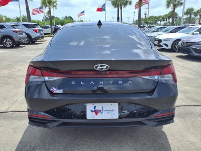 2023 Hyundai Elantra SEL