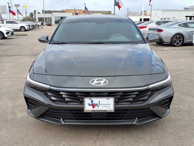 2025 Hyundai Elantra SEL Convenience