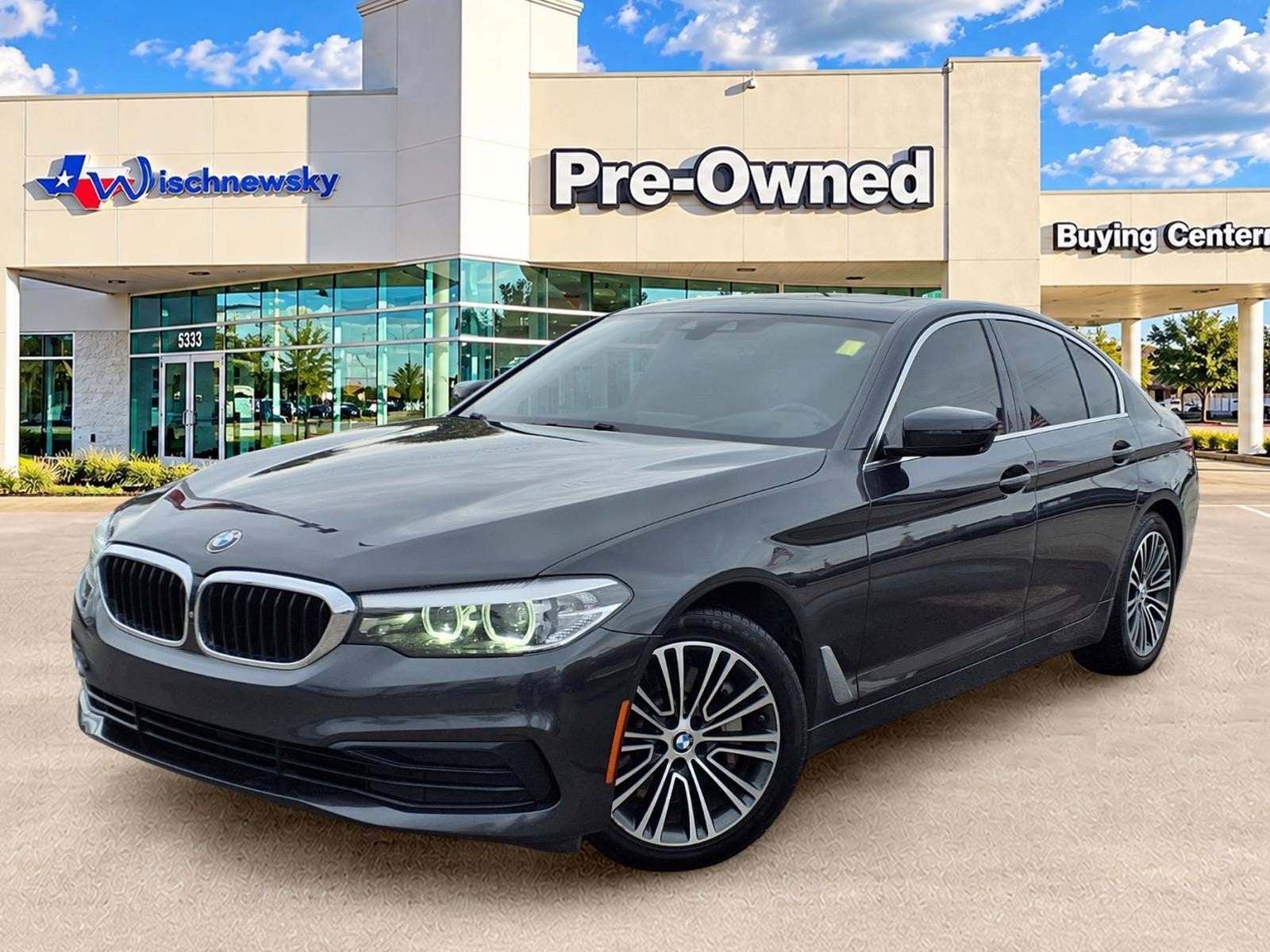2019 BMW 5 Series 540i
