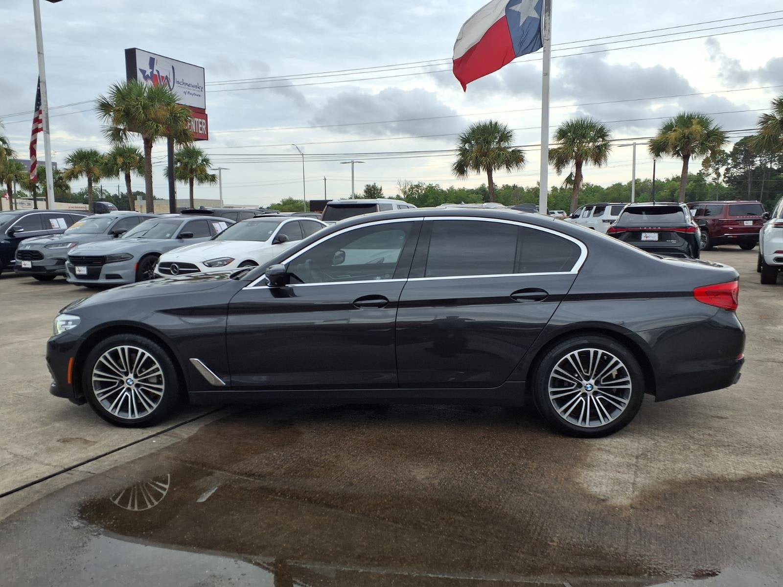 2019 BMW 5 Series 540i