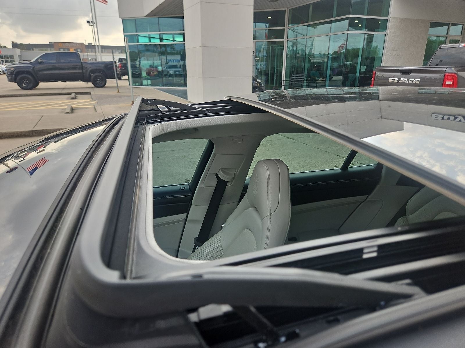 2018 Porsche Panamera 4S